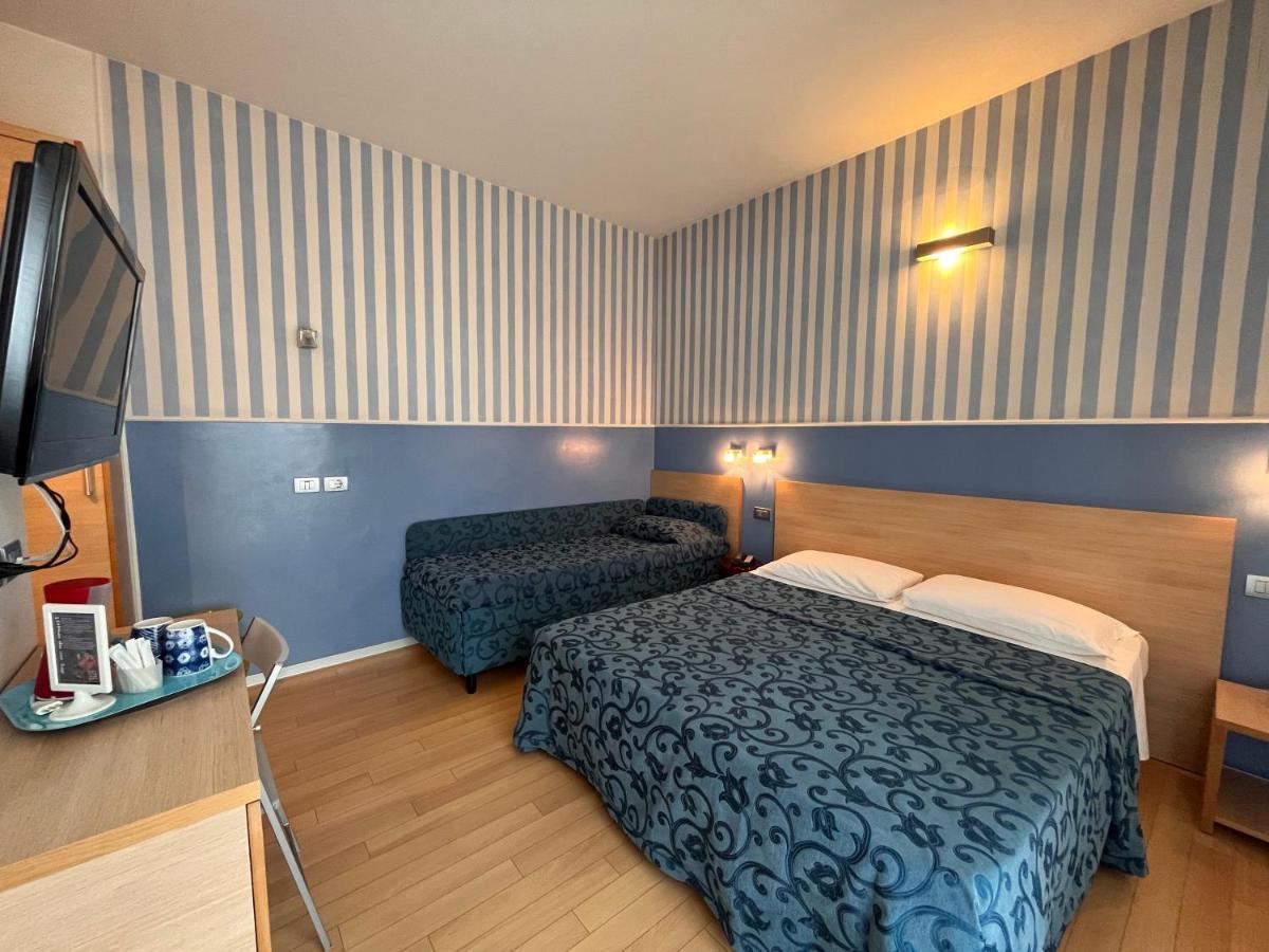 Hotel Perla - The Storyhoteller Riccione Exteriér fotografie