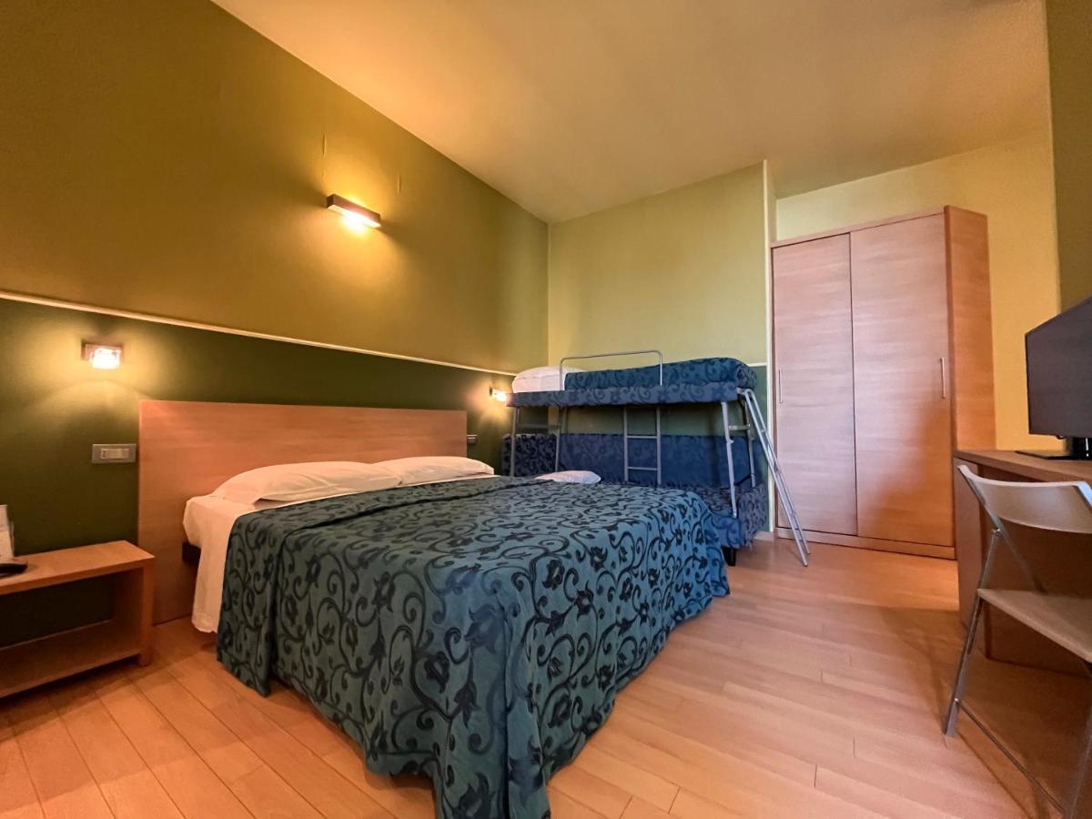 Hotel Perla - The Storyhoteller Riccione Exteriér fotografie